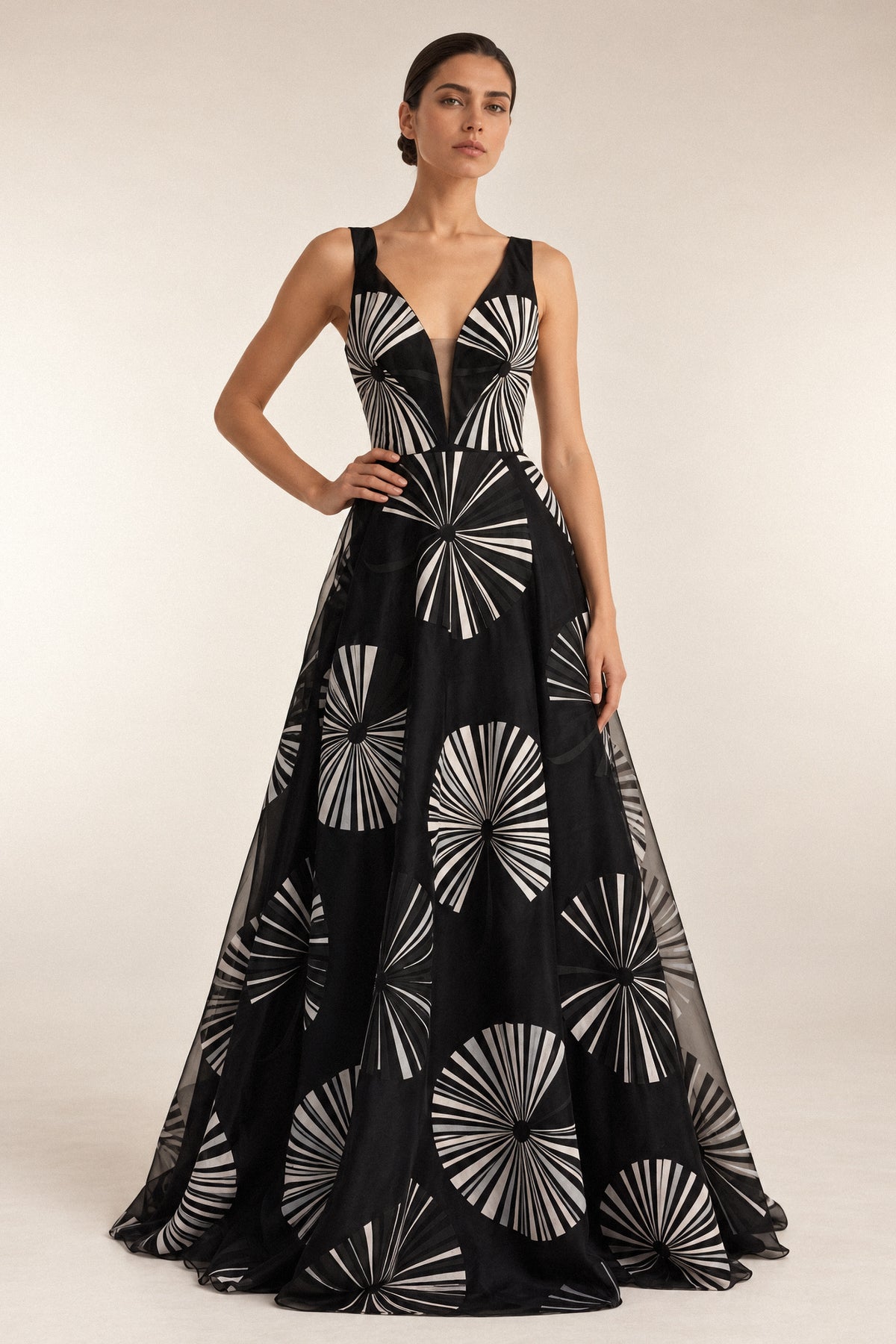 RADIATING SILK ORGANZA GOWN