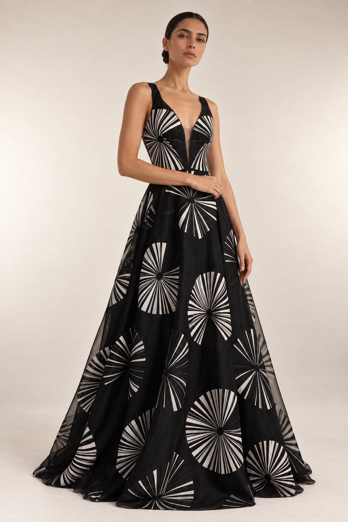 RADIATING SILK ORGANZA GOWN