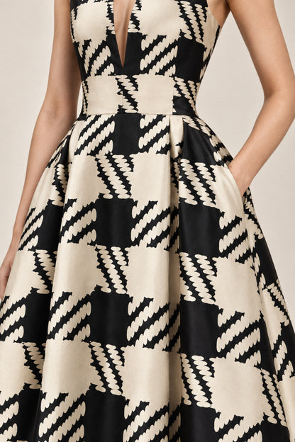 OVERSCALE HOUNDSTOOTH SILK GOWN