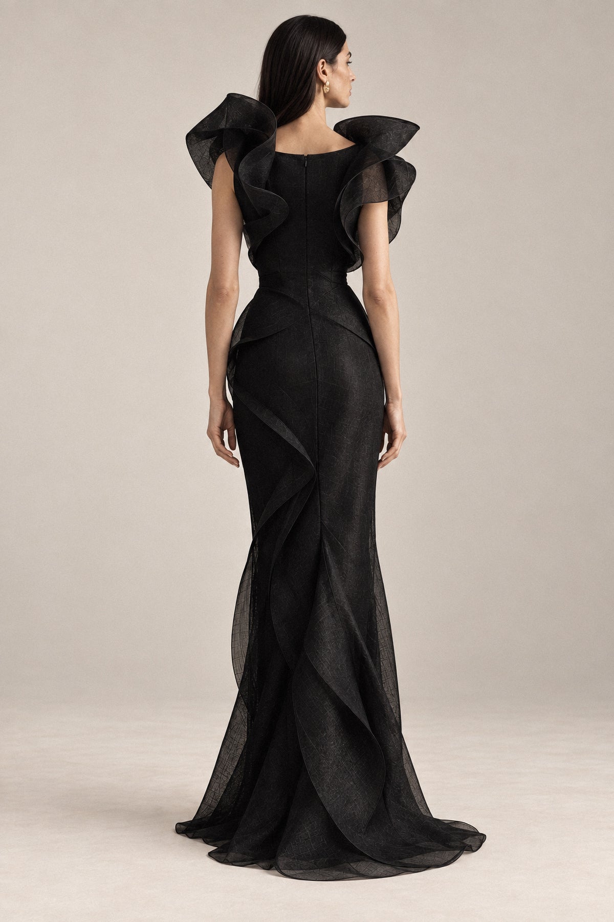 SCULPTED BLACK SILK ORGANZA GOWN