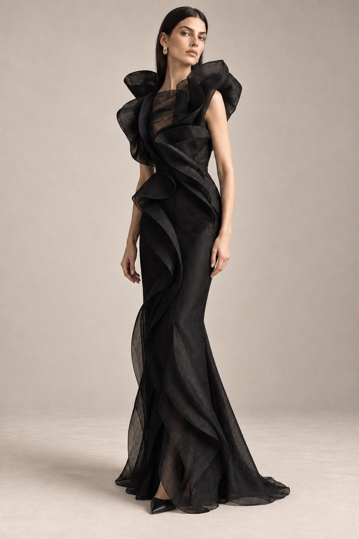 SCULPTED BLACK SILK ORGANZA GOWN