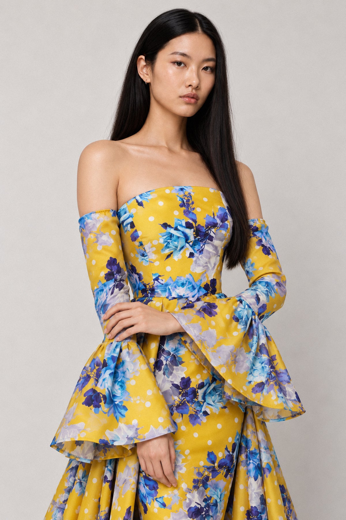 YELLOW FLORAL SILK GOWN WITH TRAIN