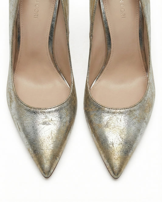 POINTED METALLIC HEELS